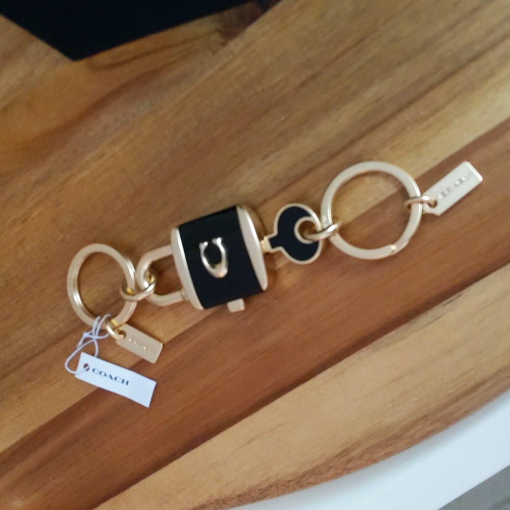 COPY - Coach keychain nwt